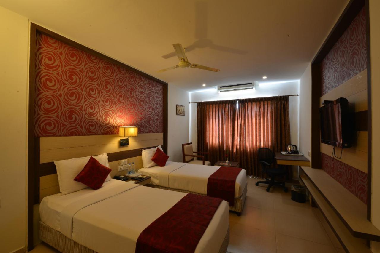 Srm Hotel Thoothukudi Extérieur photo