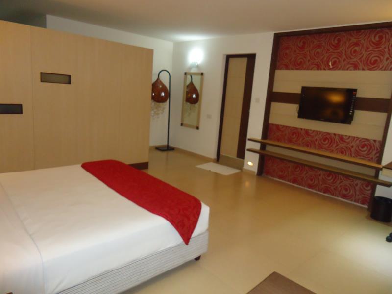 Srm Hotel Thoothukudi Extérieur photo