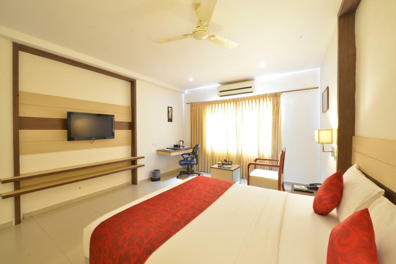 Srm Hotel Thoothukudi Extérieur photo